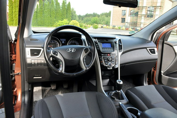 Hyundai i30 1.4i(99KM) Led Klimatyzacja Parktronik Welur I Właściciel Alu 15"ASO zdjęcie 28