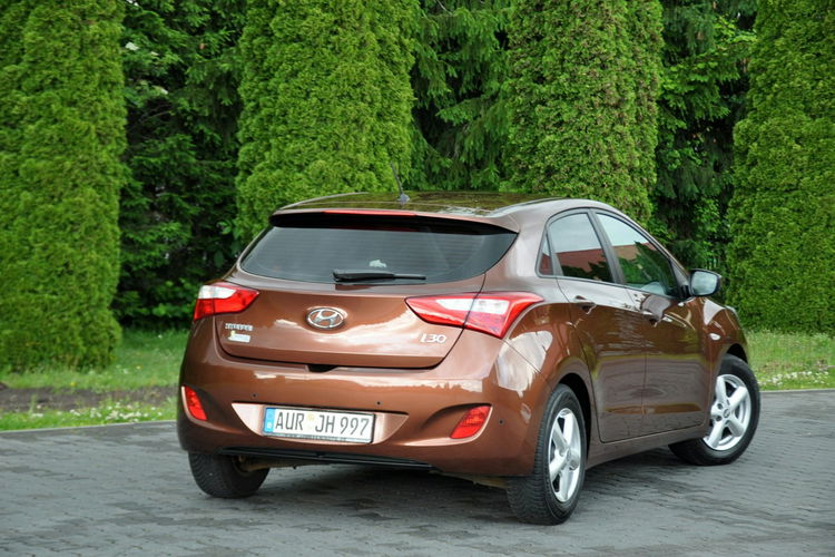 Hyundai i30 1.4i(99KM) Led Klimatyzacja Parktronik Welur I Właściciel Alu 15"ASO zdjęcie 6