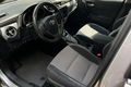 samochód osobowy Toyota zdjęcie 10