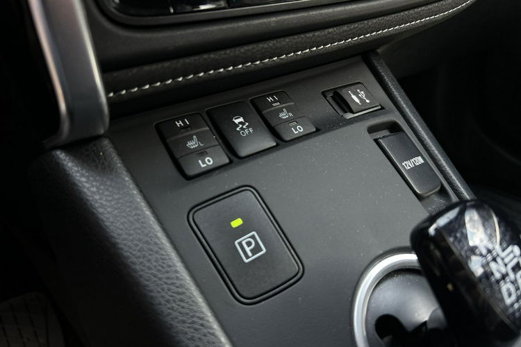 Toyota Auris 1.8 HSD 135KM SELECTION COMFORT, salon Polska, gwarancja zdjęcie 24