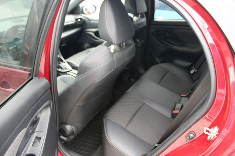 Toyota Yaris Selection Automat Kamera Asysten pasa zdjęcie 12