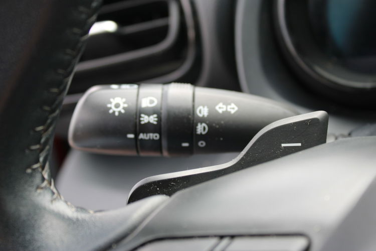 Toyota Yaris Selection Automat Kamera Asysten pasa zdjęcie 17
