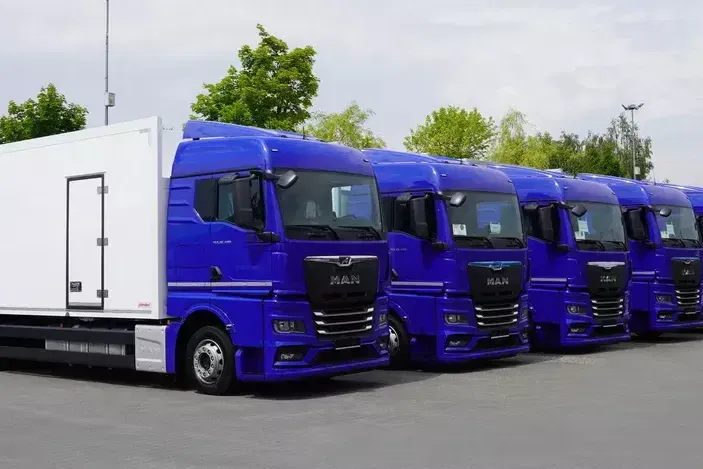 MAN TGX 26.400 / NOWA chłodnia IGLOOCAR 20 palety / 6x2 / 2024 / 2 szt. zdjęcie 2