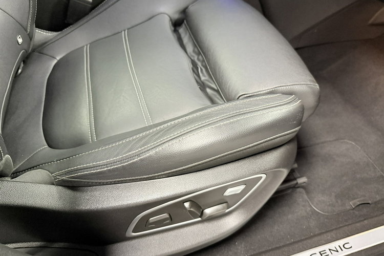 Renault Scenic 1.5 dCi 118KM INTENSExclusive Mild Hybrid Panorama LED Masaż zdjęcie 20