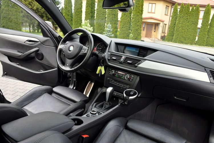 BMW X1 2.0d(204KM) M-Pakiet xDrive Xenon Navi Kamera Skóry Panorama Alu17"ASO zdjęcie 25