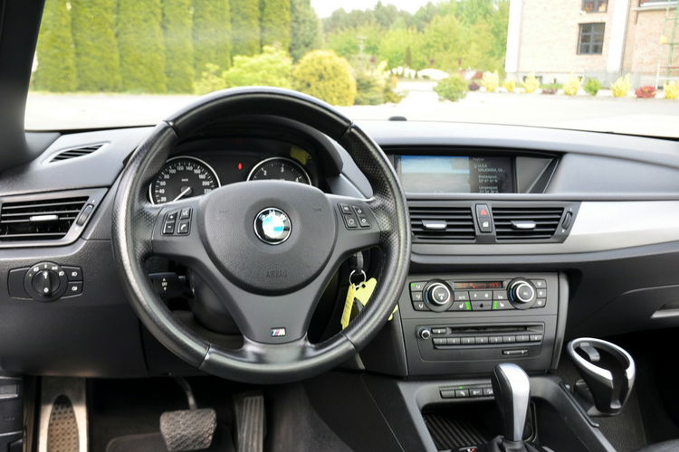 BMW X1 2.0d(204KM) M-Pakiet xDrive Xenon Navi Kamera Skóry Panorama Alu17"ASO zdjęcie 30