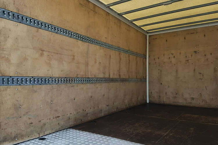 Iveco Daily 35S15 3.0 KLIMA 8EP KONTENER 4.22x2.10x2.11 AC KRAJOWY DMC 3500 KG zdjęcie 17