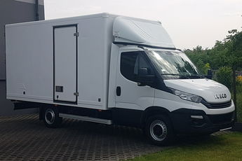 Iveco Daily 35S15 3.0 KLIMA 8EP KONTENER 4.22x2.10x2.11 AC KRAJOWY DMC 3500 KG