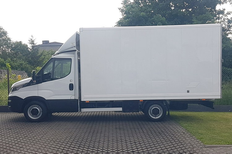 Iveco Daily 35S15 3.0 KLIMA 8EP KONTENER 4.22x2.10x2.11 AC KRAJOWY DMC 3500 KG zdjęcie 10