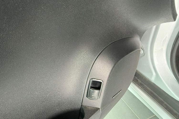 R 350 Mercedes-Benz Klasa R R 350 / NISKIE km/ PL Salon /BOGATE wyposażenie zdjęcie 17