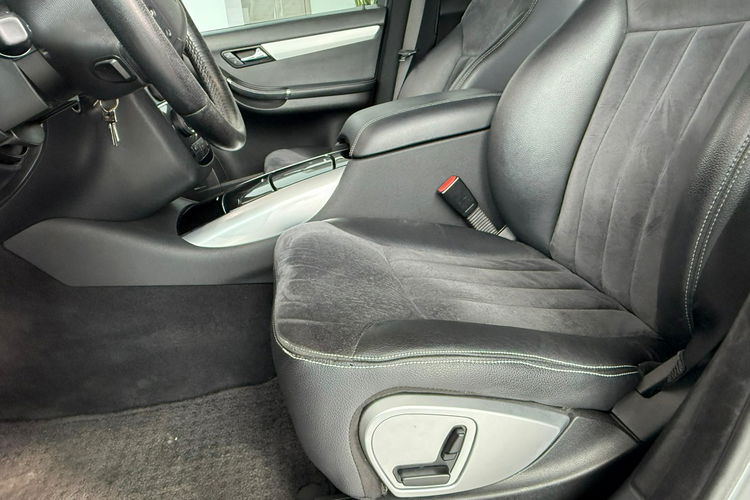 R 350 Mercedes-Benz Klasa R R 350 / NISKIE km/ PL Salon /BOGATE wyposażenie zdjęcie 19