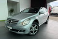 samochód osobowy Mercedes zdjęcie 2