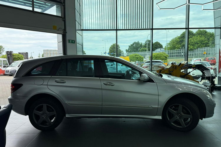 R 350 Mercedes-Benz Klasa R R 350 / NISKIE km/ PL Salon /BOGATE wyposażenie zdjęcie 5