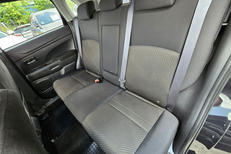 Mitsubishi ASX gzrane fotele,  tempomat,  felgi 18 zdjęcie 15