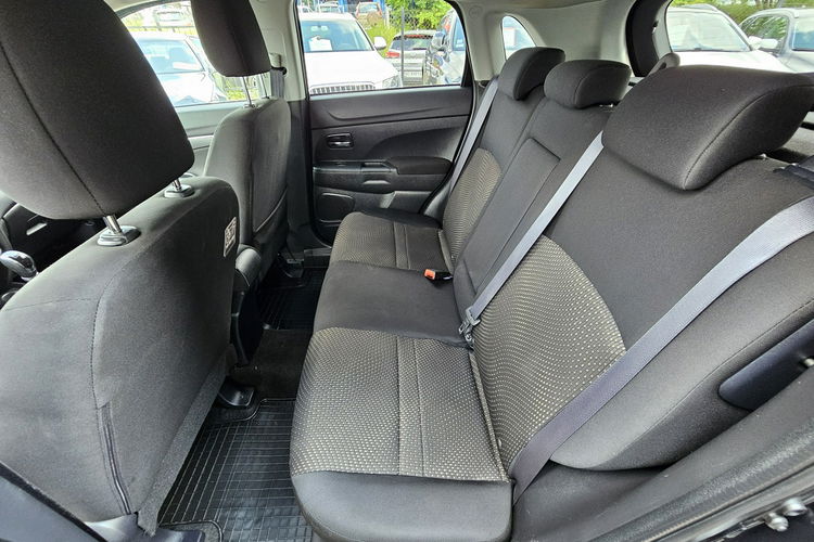 Mitsubishi ASX gzrane fotele,  tempomat,  felgi 18 zdjęcie 26
