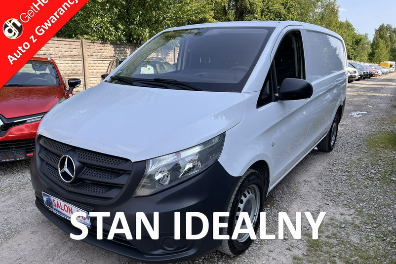 samochód dostawczy Mercedes zdjęcie 1