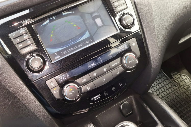Nissan Qashqai Nawi Panorama kamery 360 zdjęcie 9
