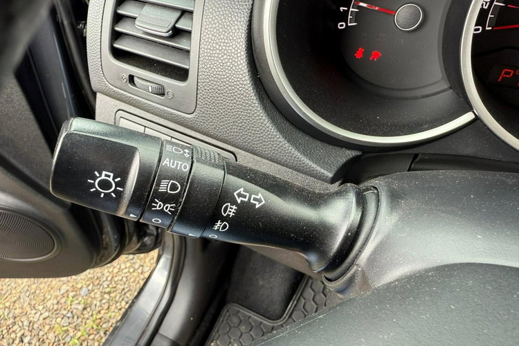 Kia Venga automat, navi, kamera, klimatronic zdjęcie 18