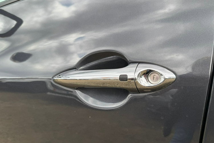 Kia Venga automat, navi, kamera, klimatronic zdjęcie 31