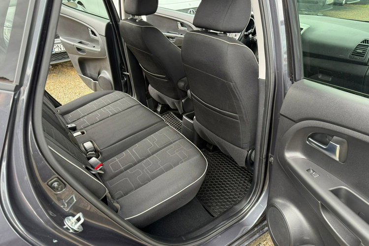 Kia Venga automat, navi, kamera, klimatronic zdjęcie 7