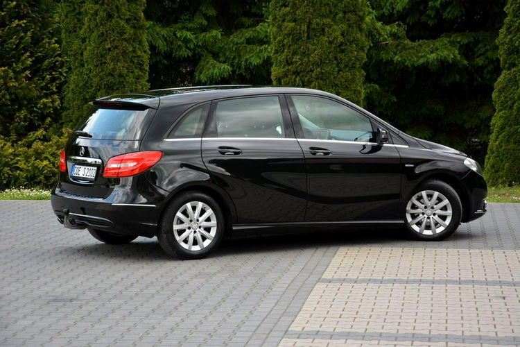 B 180 Navigacja Chromy Grzane Fotele Alu 16"ASO Mercedes do końca zdjęcie 12