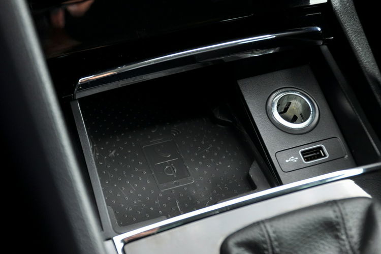 Skoda Karoq 2.0TDI(150KM) 4x4 Led Navi Kamera Klimatronik Reling Welur Alu17"ASO zdjęcie 36