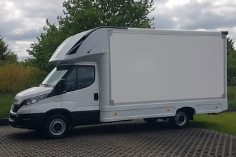 Iveco Daily KONTENER NISKOPODŁOGOWY 4.43x2.23x2.42 SKLEP BAR FOODTRUCK KAMPER AC