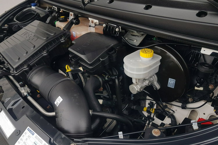 Iveco Daily KONTENER NISKOPODŁOGOWY 4.43x2.23x2.42 SKLEP BAR FOODTRUCK KAMPER AC zdjęcie 14