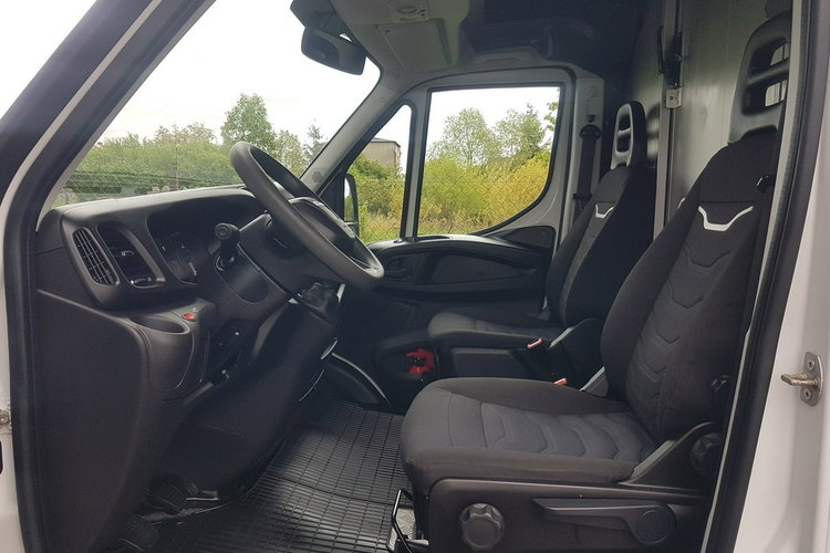 Iveco Daily KONTENER NISKOPODŁOGOWY 4.43x2.23x2.42 SKLEP BAR FOODTRUCK KAMPER AC zdjęcie 21