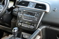 samochód osobowy Renault zdjęcie 27