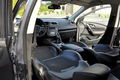 samochód osobowy Renault zdjęcie 28