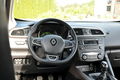 samochód osobowy Renault zdjęcie 30