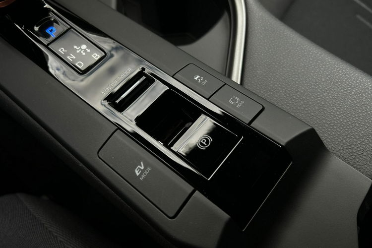 Toyota C-HR 1.8 HSD 140KM STYLE, salon Polska, gwarancja, FV23% zdjęcie 24