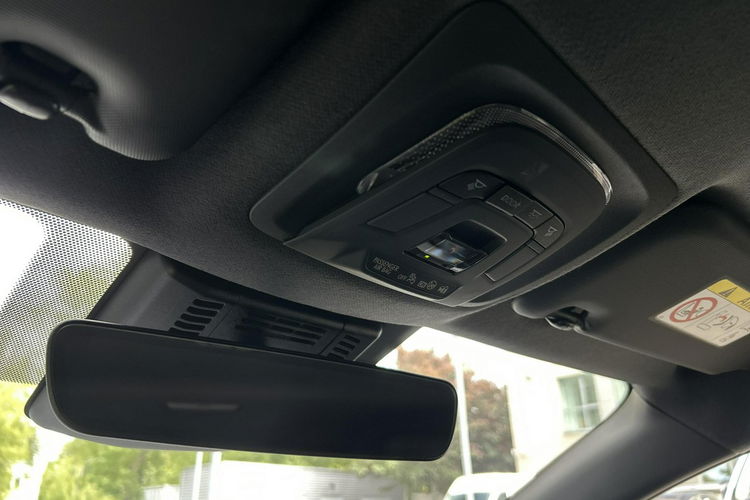 Toyota C-HR 1.8 HSD 140KM STYLE, salon Polska, gwarancja, FV23% zdjęcie 30