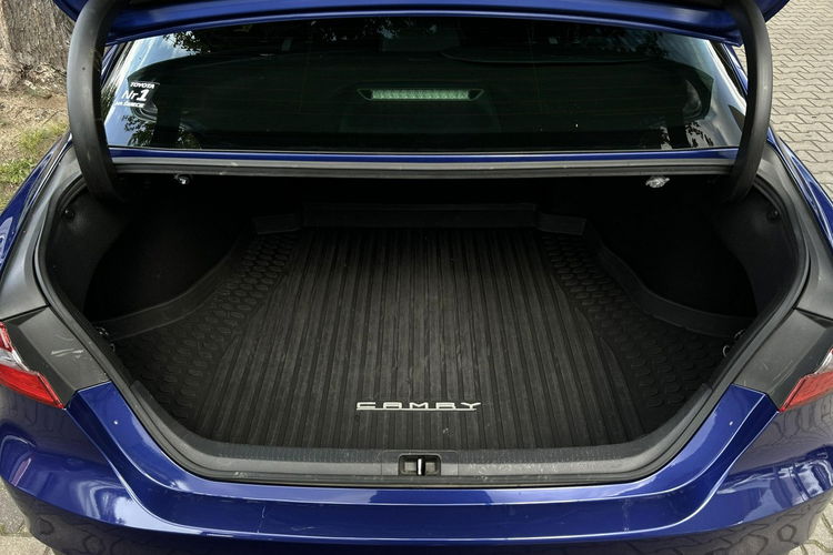 Toyota Camry 2.5 HSD 218KM COMFORT BUSINESS, salon Polska, gwarancja, FV23% zdjęcie 12