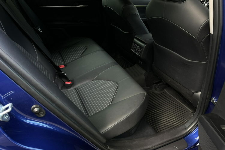 Toyota Camry 2.5 HSD 218KM COMFORT BUSINESS, salon Polska, gwarancja, FV23% zdjęcie 13