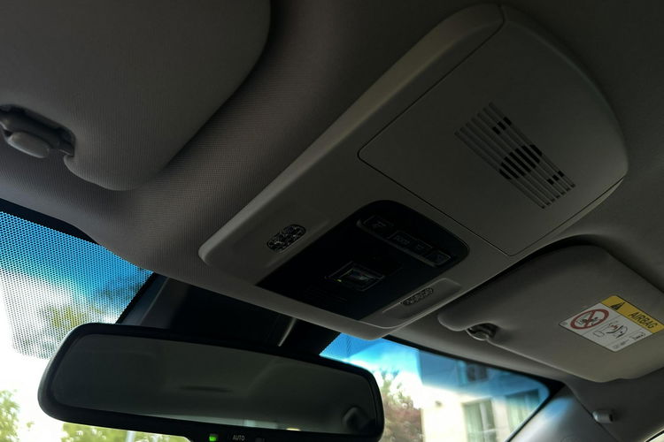 Toyota Camry 2.5 HSD 218KM COMFORT BUSINESS, salon Polska, gwarancja, FV23% zdjęcie 32