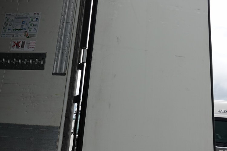 Krone / CHŁODNIA / CARRIER VECTOR 1950 mt / DOPPELSTOCK / 5 000 MTH / BI-TEMP / WINDA / OŚ PODNOSZONA zdjęcie 17