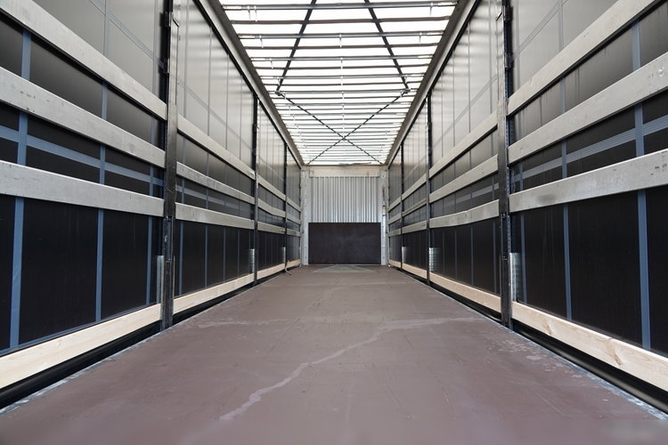 KAESSBOHRER / FIRANKA / MEGA / DACH PODNOSZONY / LOWDECK / 2021 ROK   zdjęcie 15