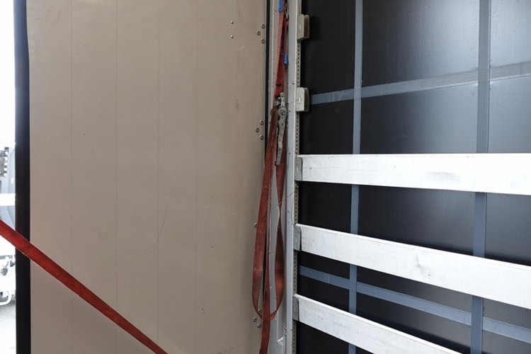 KAESSBOHRER / FIRANKA / MEGA / DACH PODNOSZONY / LOWDECK / 2021 ROK   zdjęcie 20