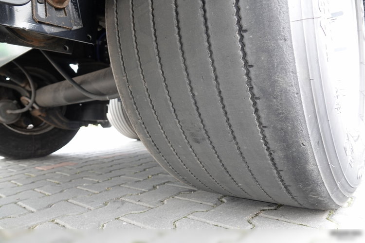 KAESSBOHRER / FIRANKA / MEGA / DACH PODNOSZONY / LOWDECK / 2021 ROK   zdjęcie 21