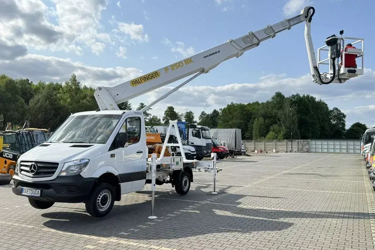 Mercedes Sprinter zdjęcie 8