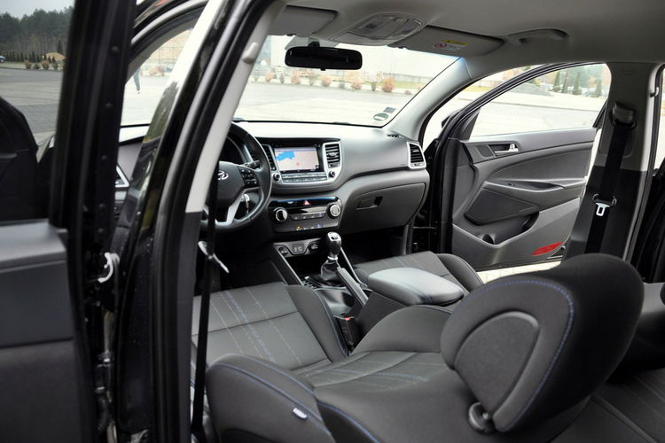Hyundai Tucson 1.6i(132KM) 121tyś.km Navi Kamera Led Klimatronik IWł Reling Alu16"ASO zdjęcie 27