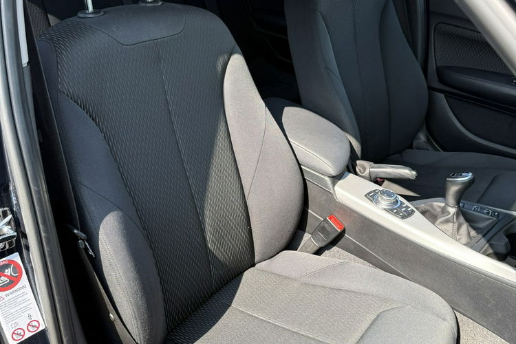 BMW 118 118D 143 Km Navi Climatronic Stan BDB Gwarancja zdjęcie 13