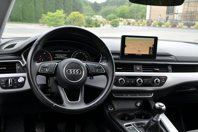 Audi A4 2.0TDI(150KM)*Lift*Xenon*Led*Duża Navi*Welur*Chrom*El.Klapa*Alu18"ASO zdjęcie 29