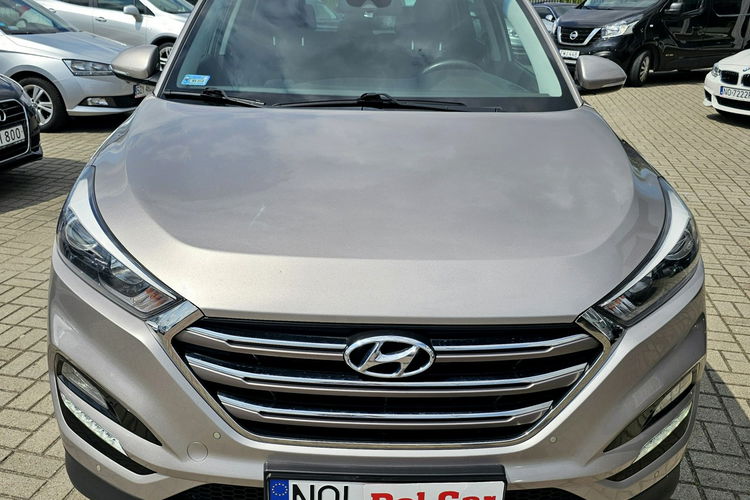 Hyundai Tucson panorama,  navigacja,  kamera,  serwis,  grzane fotele zdjęcie 2