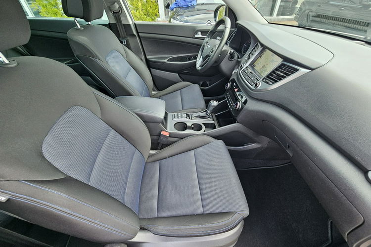 Hyundai Tucson panorama,  navigacja,  kamera,  serwis,  grzane fotele zdjęcie 32