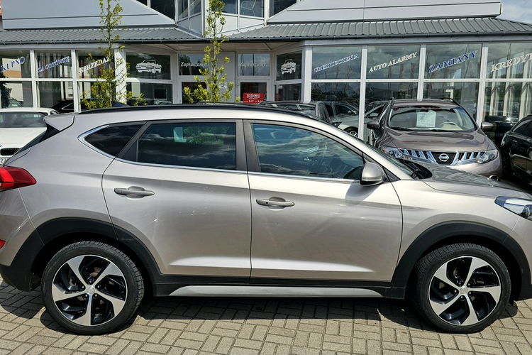 Hyundai Tucson panorama,  navigacja,  kamera,  serwis,  grzane fotele zdjęcie 8