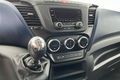 samochód dostawczy Iveco zdjęcie 13