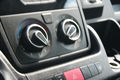 samochód dostawczy Peugeot zdjęcie 21